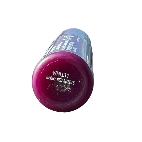 NYX Smooth Whip Matte Lip Cream Berry Bed Sheets - Picture 6 of 8